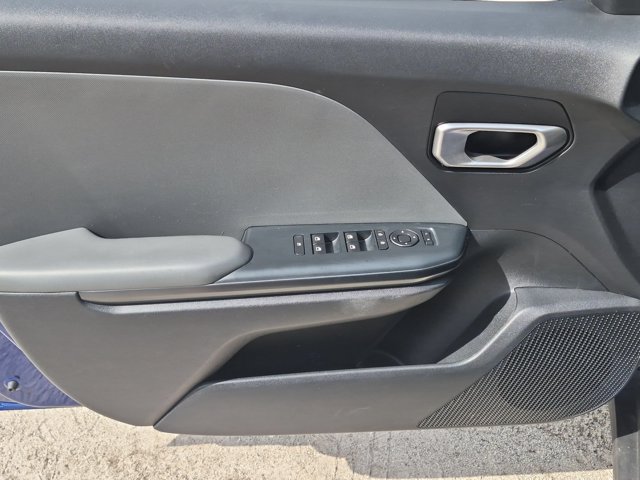 Used 2025 Kia K4 FWD image 11