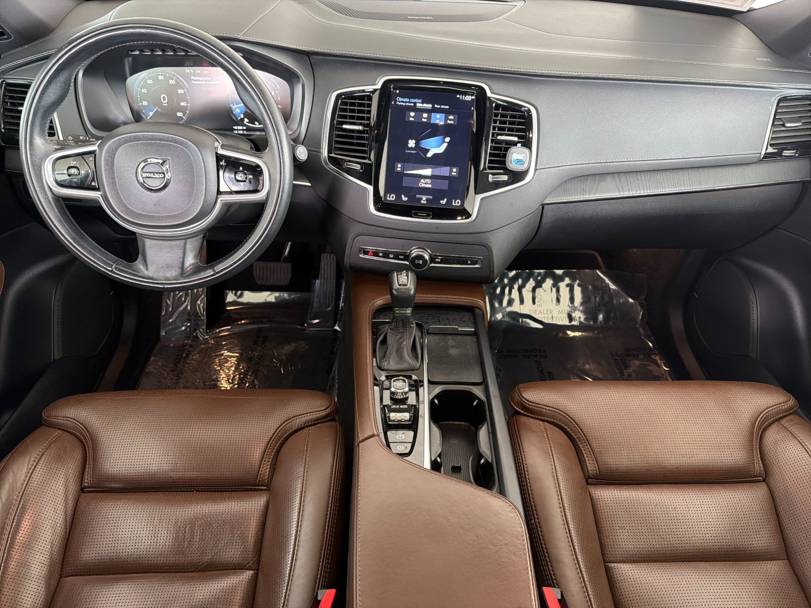 Used 2021 Volvo XC90 T6 Inscription w/ Protection Package Premier AWD/4WD image 14