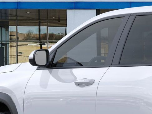 New 2026 Chevrolet Equinox LT image 13