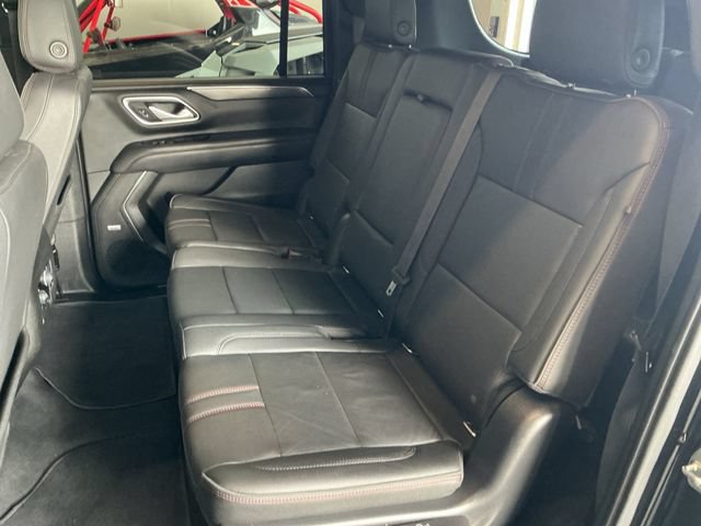 Used 2022 Chevrolet Suburban RST AWD/4WD image 22