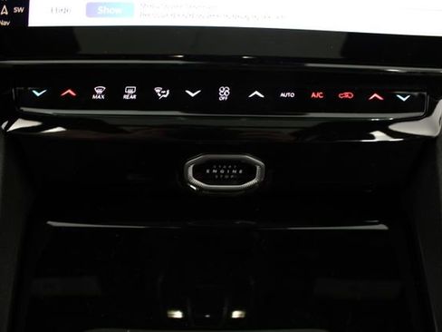 New 2026 Jeep Grand Cherokee L Limited w/ Luxury Tech Group II AWD/4WD image 7