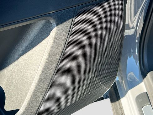 New 2026 Nissan Pathfinder Platinum image 18