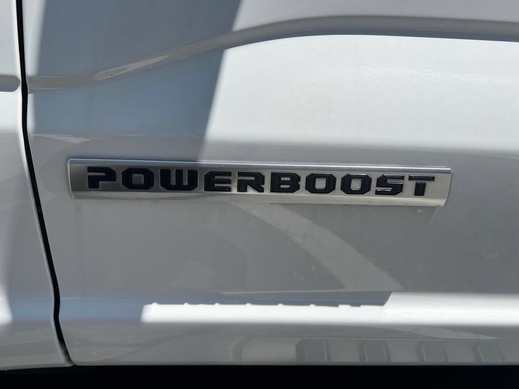 Used 2023 Ford F150 Lariat AWD/4WD image 8