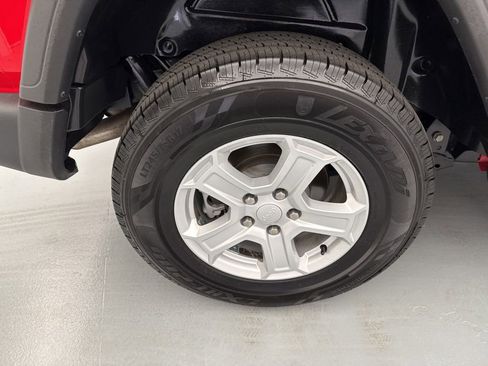 Used 2020 Jeep Wrangler Unlimited Sport S AWD/4WD image 11