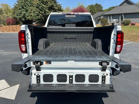 Used 2022 GMC Sierra 1500 Elevation w/ Elevation Premium Package image 21