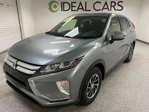 Used 2020 Mitsubishi Eclipse Cross ES image 1