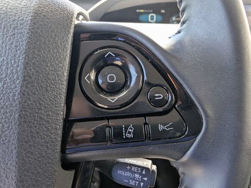 Used 2021 Toyota Prius Prime XLE FWD image 26