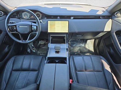 Used 2024 Land Rover Range Rover Evoque Dynamic SE AWD/4WD image 9