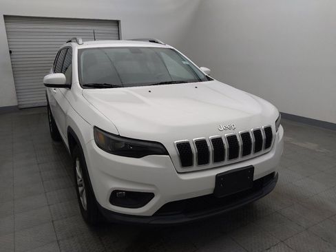 Used 2020 Jeep Cherokee Latitude Plus AWD/4WD image 14