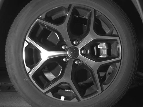 Used 2025 Jeep Compass Limited AWD/4WD image 13