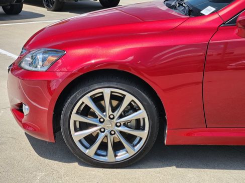 Used 2015 Lexus IS 250C w/ Luxury Package RWD image 9