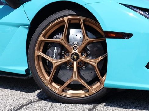Used 2024 Lamborghini Revuelto AWD/4WD image 39