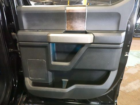 Used 2022 Ford F250 Lariat w/ Tremor Off-Road Package image 30