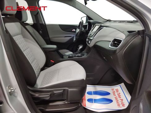 Used 2022 Chevrolet Equinox LT image 44