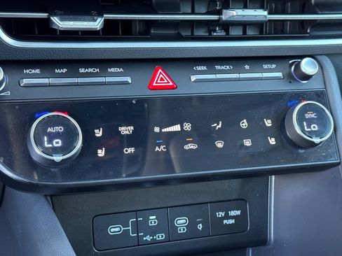 Certified 2025 Hyundai Sonata Limited FWD image 20