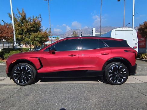 Certified 2024 Chevrolet Blazer EV RS image 2
