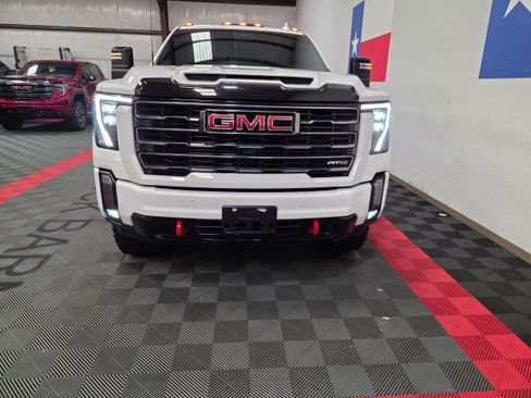 Used 2024 GMC Sierra 2500 AT4 w/ AT4 Premium Plus Package AWD/4WD image 22