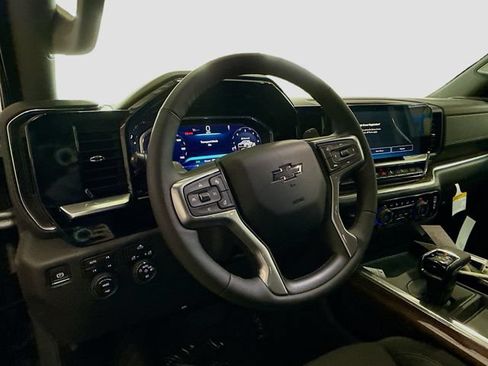 New 2026 Chevrolet Silverado 1500 LT Trail Boss w/ Convenience Package II AWD/4WD image 12
