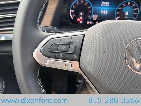 New 2026 Volkswagen Atlas SE image 14