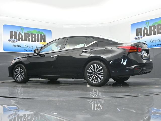 Used 2025 Nissan Altima 2.5 SV FWD image 20