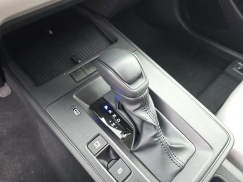 New 2026 Toyota Corolla Cross L image 20