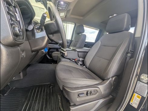 Used 2022 Chevrolet Silverado 2500 Custom w/ Custom Value Package AWD/4WD image 20