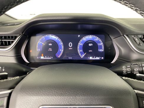 New 2025 Jeep Grand Cherokee L Altitude image 19