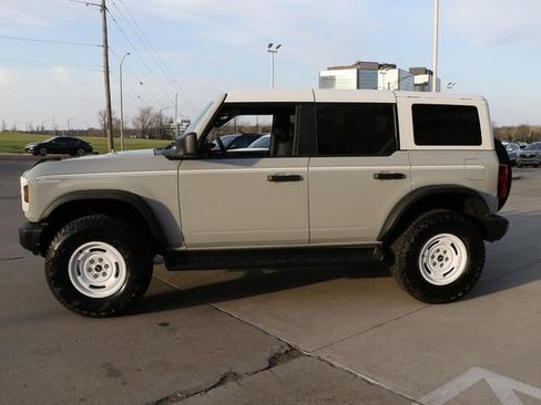 New 2026 Ford Bronco Heritage Edition AWD/4WD image 3
