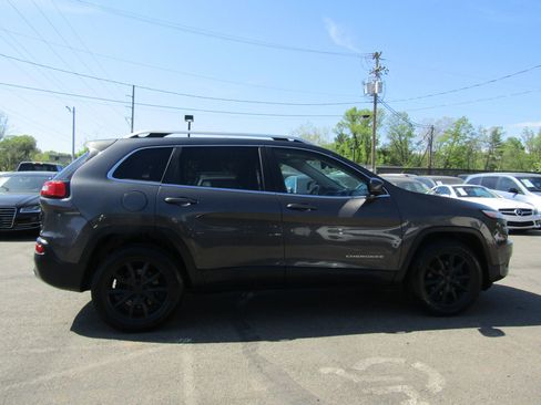 Used 2015 Jeep Cherokee Limited AWD/4WD image 8