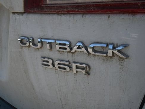 Used 2017 Subaru Outback 3.6R Touring w/ Popular Package #5A AWD/4WD image 6
