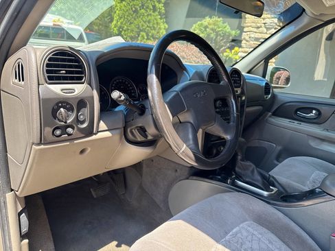 Used 2003 GMC Envoy XL SLE RWD image 9