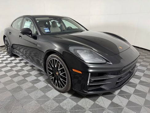 New 2025 Porsche Panamera image 9