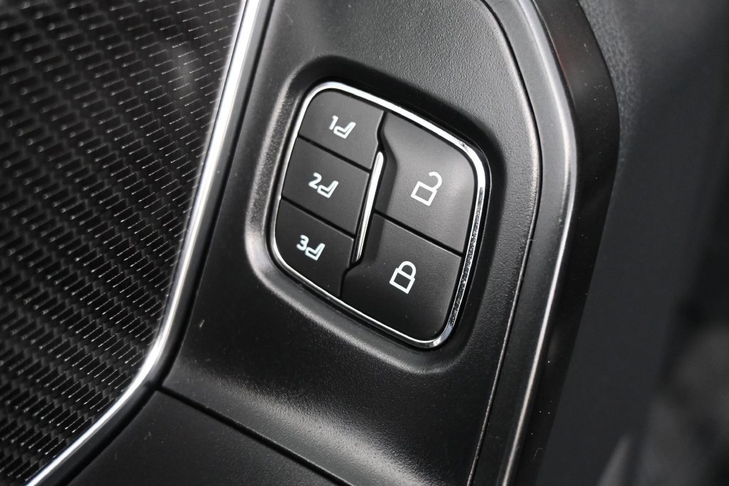 Used 2021 Ford F150 Raptor w/ Equipment Group 801A High AWD/4WD image 5
