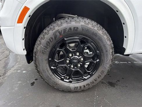 New 2025 Ford Ranger XLT w/ Equipment Group 301A High image 10