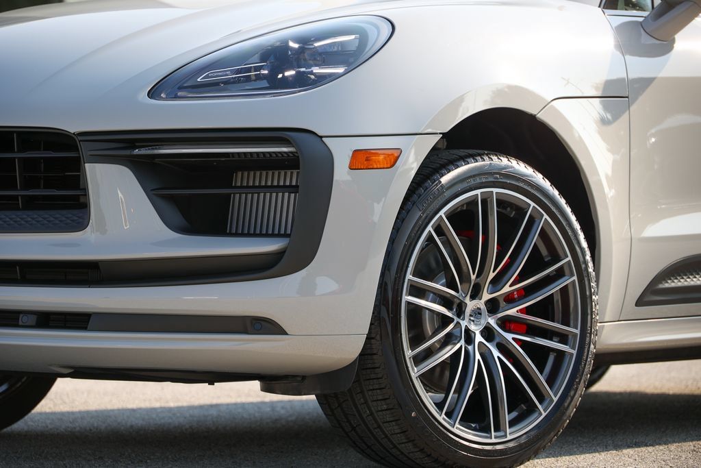 New 2026 Porsche Macan S AWD/4WD image 8