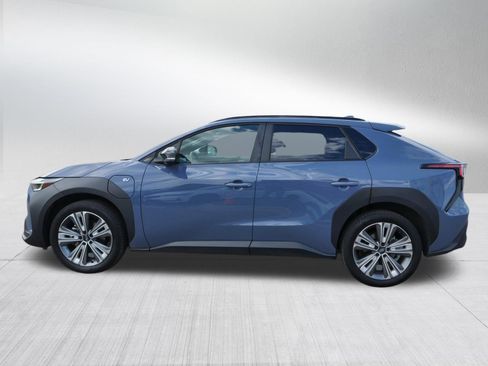 Used 2023 Subaru Solterra AWD image 4