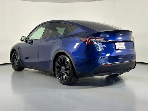Used 2022 Tesla Model Y Performance AWD/4WD image 5