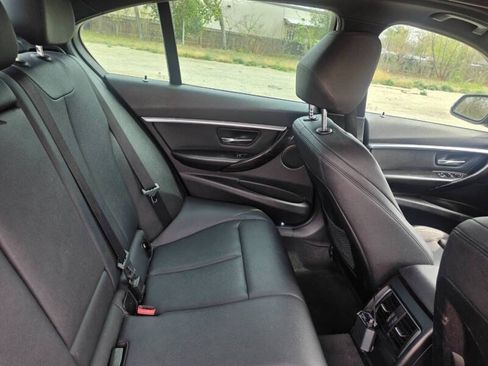 Used 2016 BMW 328i Sedan w/ Driver Assistance Package RWD image 19