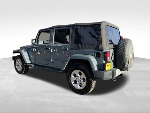 Used 2014 Jeep Wrangler Unlimited Sahara image 5