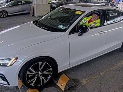 Used 2024 Volvo S60 B5 Core