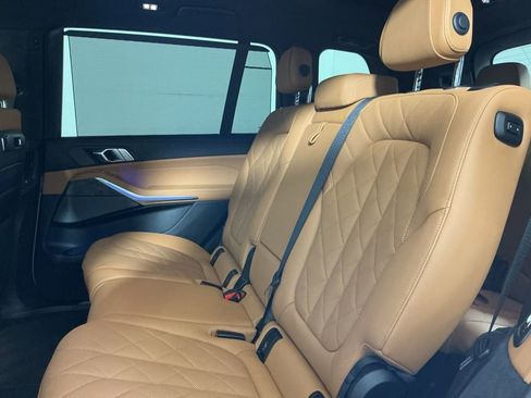 Certified 2024 BMW X7 xDrive40i AWD/4WD image 25