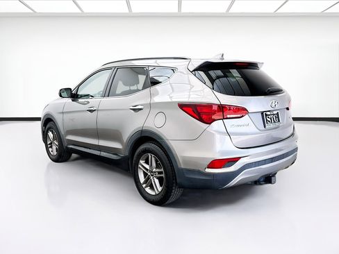 Used 2017 Hyundai Santa Fe Sport image 6