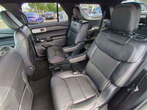 Used 2021 Ford Explorer ST w/ Equipment Group 401A image 13