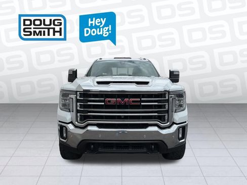 Used 2020 GMC Sierra 3500 SLT w/ SLT Premium Plus Package AWD/4WD image 2