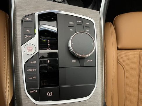 Used 2025 BMW 330i xDrive 330i xDrive w/ Convenience Package image 18