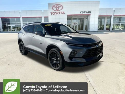 Used 2024 Chevrolet Blazer RS image 2