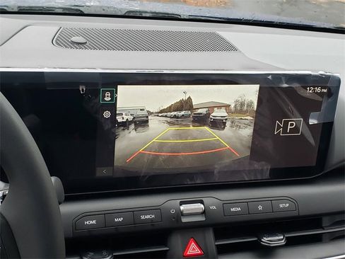 New 2025 Kia K4 LXS image 11