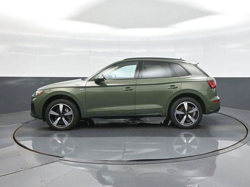 Used 2023 Audi Q5 2.0T Premium Plus w/ Premium Plus Package AWD/4WD image 4