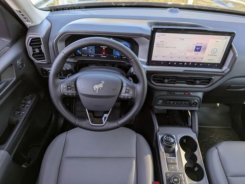 New 2025 Ford Bronco Sport Badlands image 16