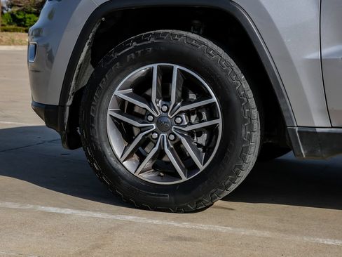 Used 2020 Jeep Grand Cherokee Limited w/ Luxury Group II RWD image 61